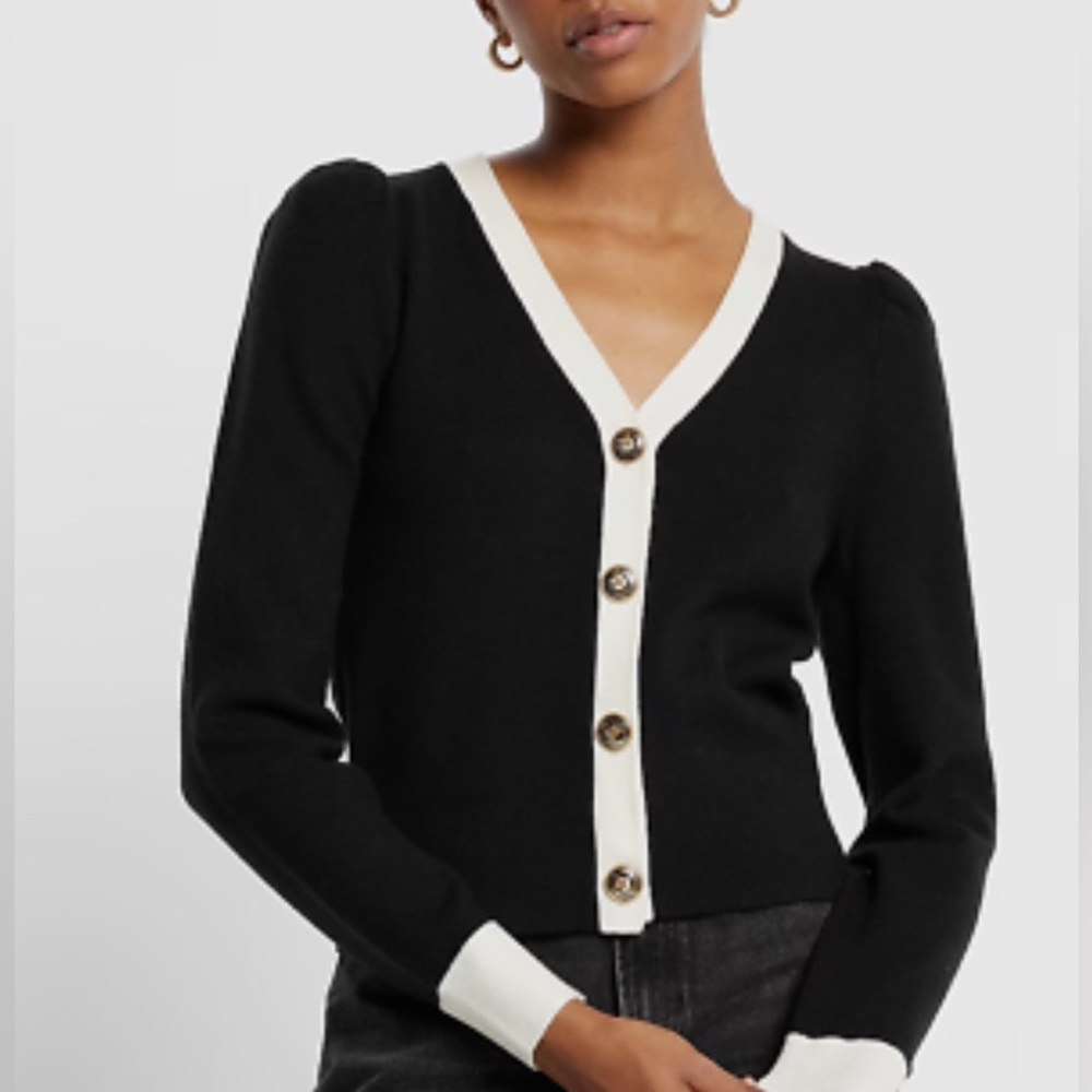 Express Tipped Novelty button puff sleeve cardigan, size M